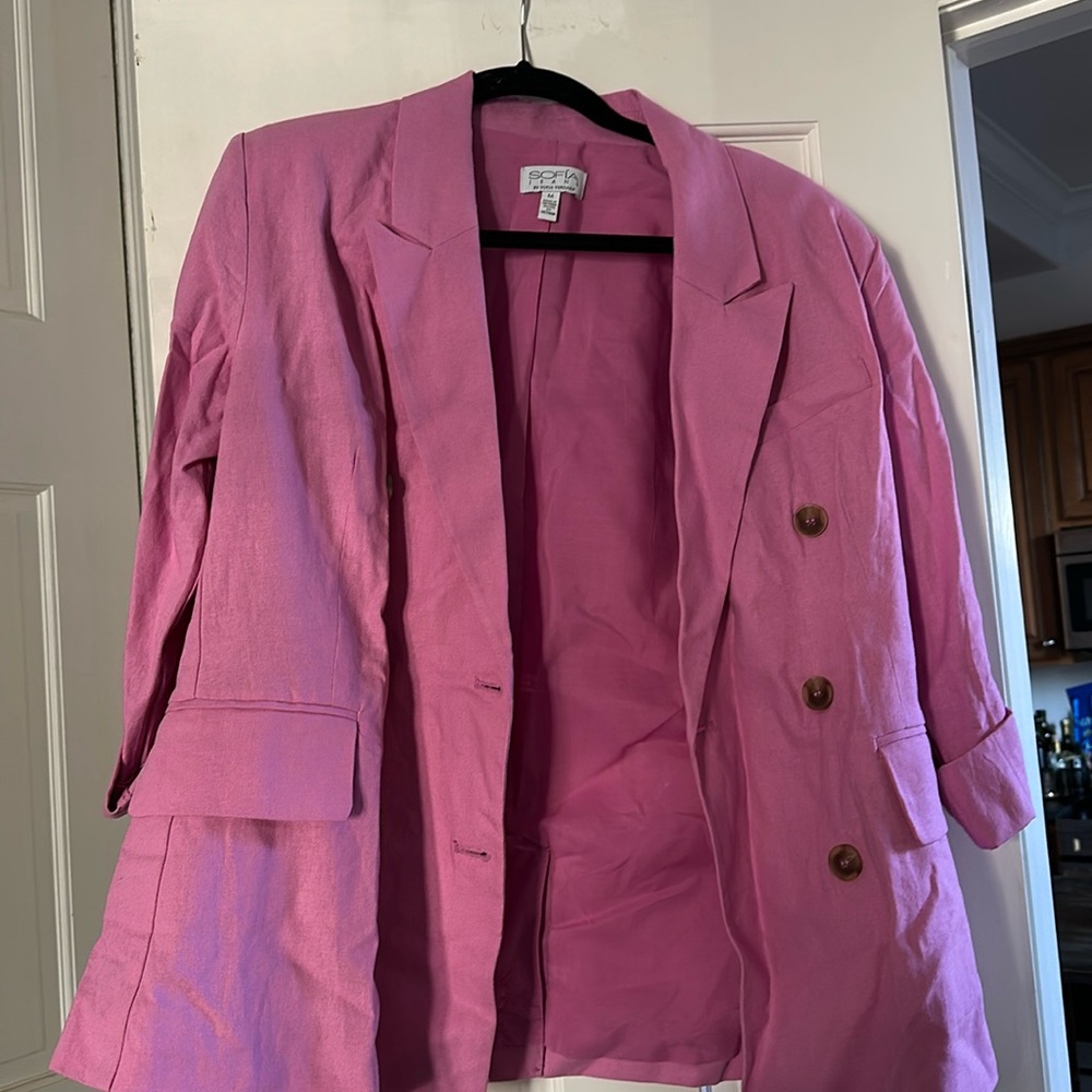 Light pink linen blazer